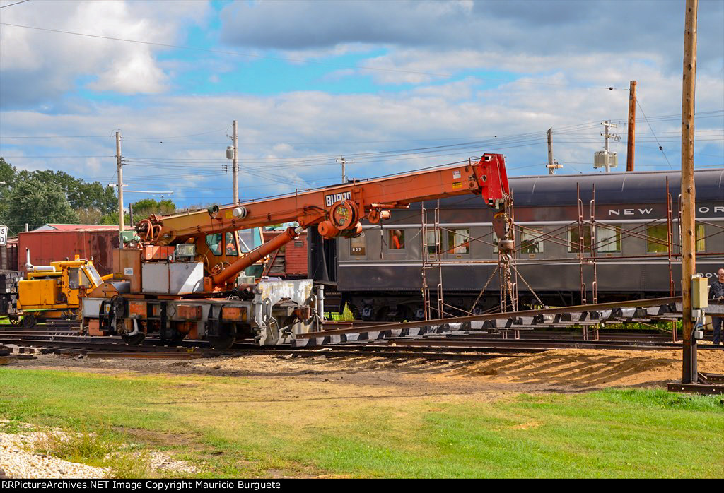 Amtrak Burro Crane Model 50 laying track